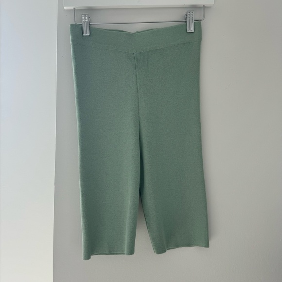 MNG Premium Ribbed Cyclist Bermuda Leggings - Picture 4 of 5